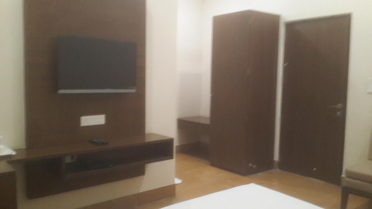Hotel Heritage Embassy Rāipur 외부 사진